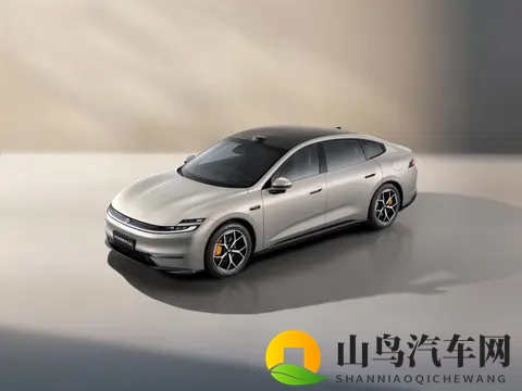 提供六款纯电两款增程版本 长安启源A06上市1099万起-3