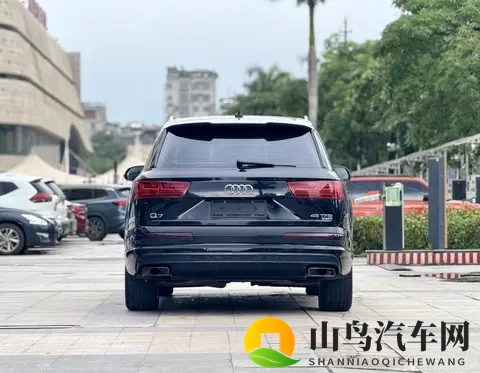16万喜提当年百万级奥迪Q7？圆梦之选！-2