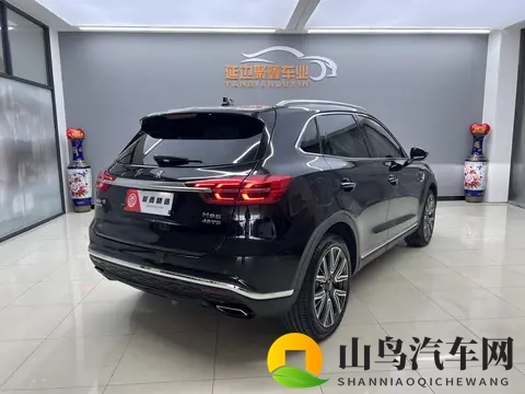 10万拿下22款红旗HS5四驱版,这波操作值不值?-1