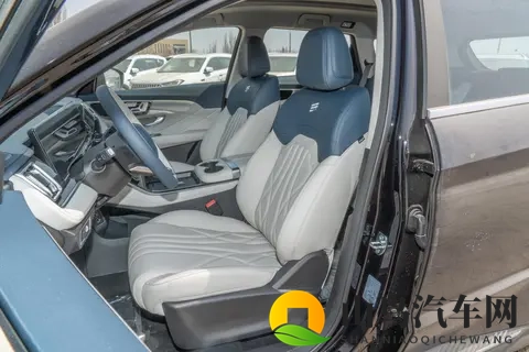 30岁小伙推荐捷途山海L7 PLUS，家用露营两不误！-3