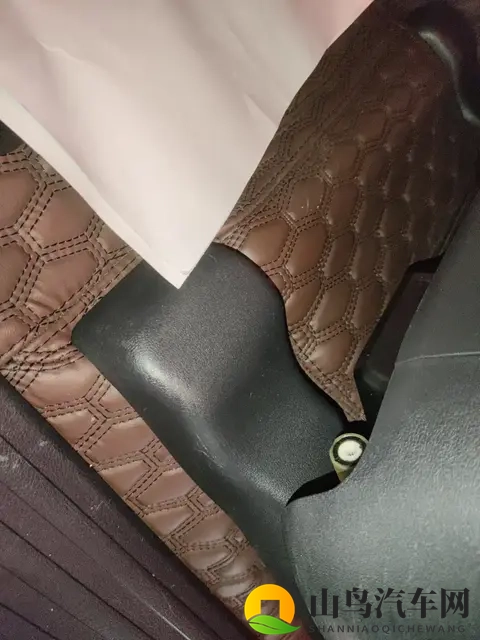 2985万收台二手霸道，圆你硬派越野梦！-3