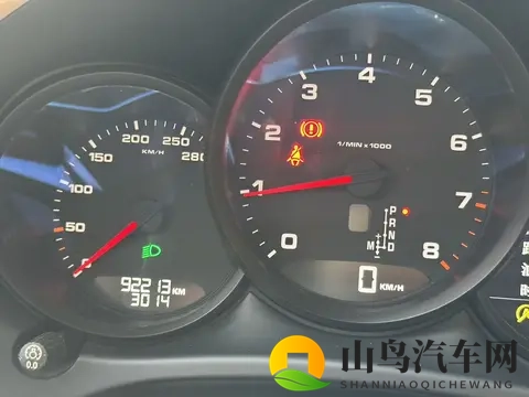 十年老马也能再战！二手保时捷Macan，92万公里还值吗？-1