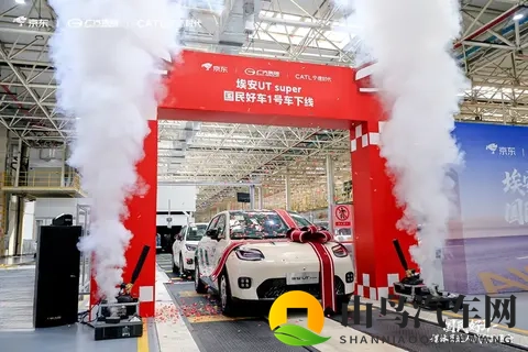 火影忍者成人动漫:汽车新纪元:科技艺术融合,定制你的专属座驾-1