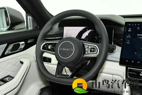 全系四驱+大五座，2026款领克09该买哪个配置？-1