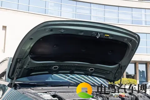 8295芯片，空悬+CDC，2025款星纪元ES究竟实力表现如何？-1