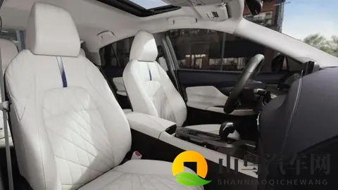 全新东风日产“轩逸”官图发布，明年一季度上市，比天籁漂亮-2