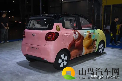 10月10万元以下汽车销量排行榜:宏光MINI依旧称王,星愿强势崛起-3