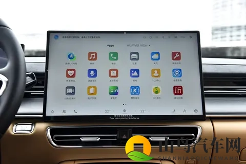 吉利星瑞对比艾瑞泽8 PRO，高性能家用车怎么选？看完这篇就知道了-1