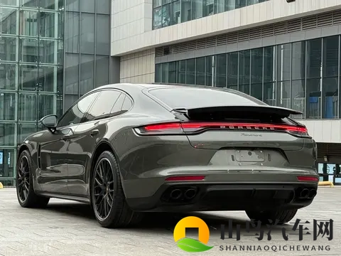 83万多拿下准新保时捷Panamera,体验29T的澎湃-2