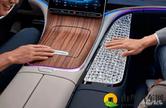 大肉大捧一进一出免费三分钟:肉感无限,进出自由,限时三分钟大放送-1