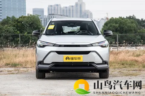 家用锋兰达怎么选？舒适 、豪华 、双擎配置的功能变化-3