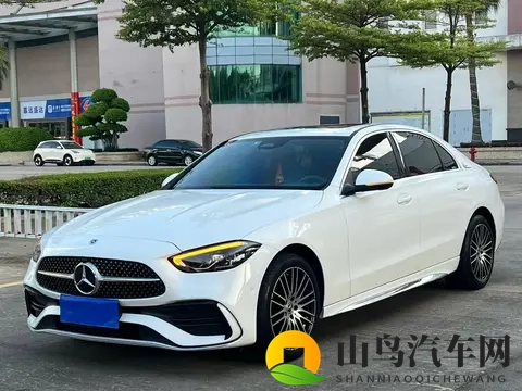 20万出头，入手准新奔驰C级，享受豪华与运动！-1