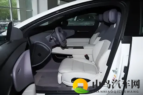 全系标配四激光雷达，26款新车正式上市-1