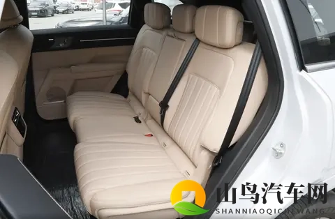 母婴级座舱 + 豪车底盘！捷途 X70L 2026 款七座 SUV 太懂家庭-3
