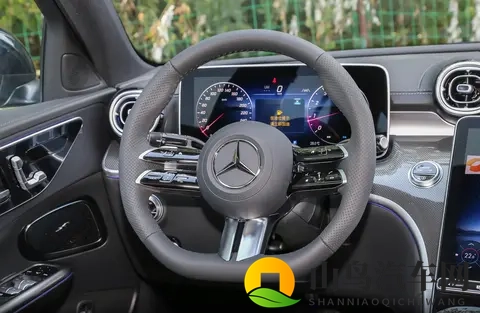 奔驰C级购车手册来了，配置差异化分析，哪个版本更适合你？-2