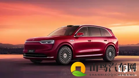 鸿蒙智行问界 M7 提车关爱计划发布，至高补 10000 元-2