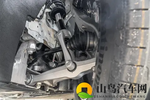 高端MPV怎么选？试驾26款岚图梦想家PHEV，看看它合不合适-2