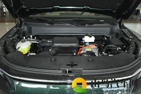 限时仅1198万!这台插混SUV能当移动别墅,家用太香了-2