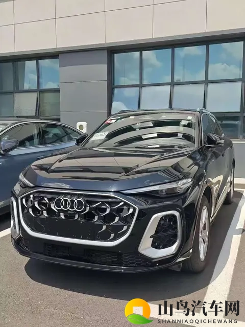 全新奥迪Q5L实车现身，配华为智驾+五代EA888发动机，会畅销吗？-2