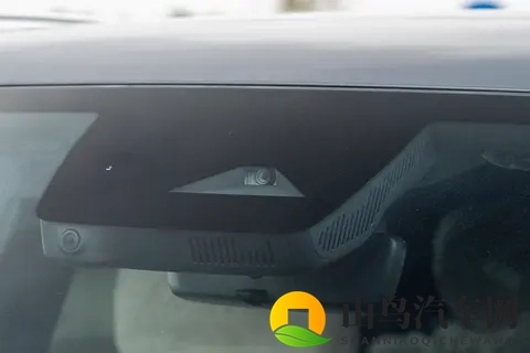 家用燃油SUV，吉利星越L：好使，实用！这才是家用燃油车的样子-1