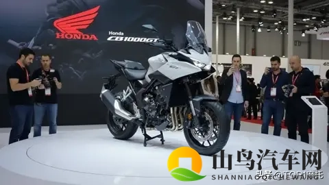 米兰车展丨本田CB1000GT发布，“火刃”同平台多功能休旅车-1