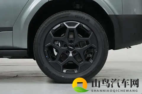 方程豹钛7：科技与实用兼备的家庭移动堡垒-3