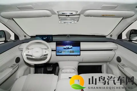 17 万买辆豪华 SUV，飞鱼底盘+增程系统，家用就选它了!-2