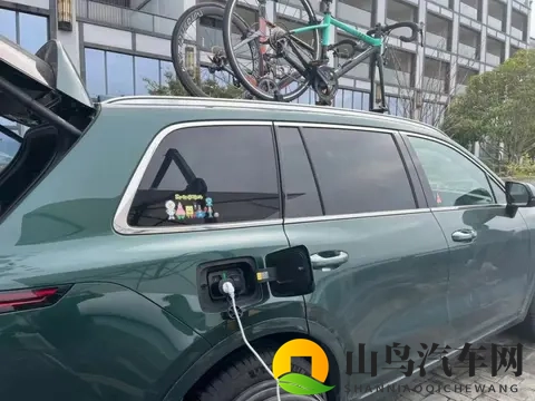 特斯拉落后实锤了？国产车几年前的功能，终于有了，还只有一款车-1