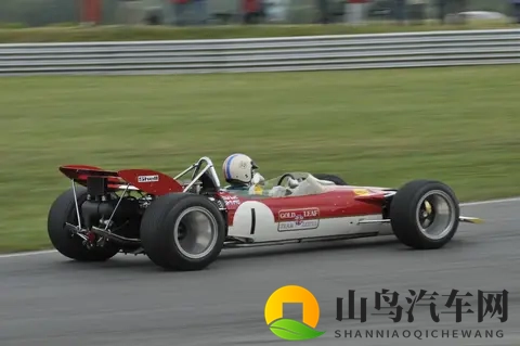 你知道吗?这些 F1 技术,都是源于路特斯!-1