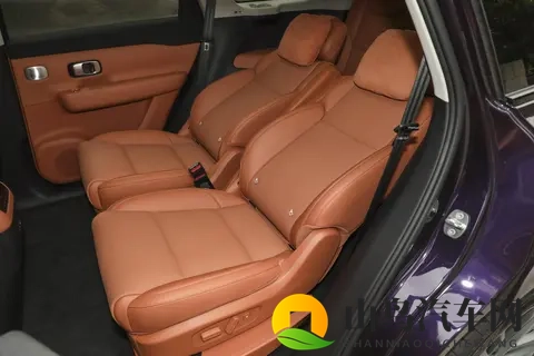 零跑C16实测：20万元内，这台六座车能成为你的理想座驾吗？-3