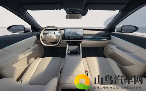 东风奕派eπ007+来了，15万级轿跑标配激光雷达，这车能火？-1