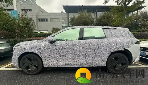 不止N7_N6,日产N8也要来了,内饰似理想,或为中大型SUV-2