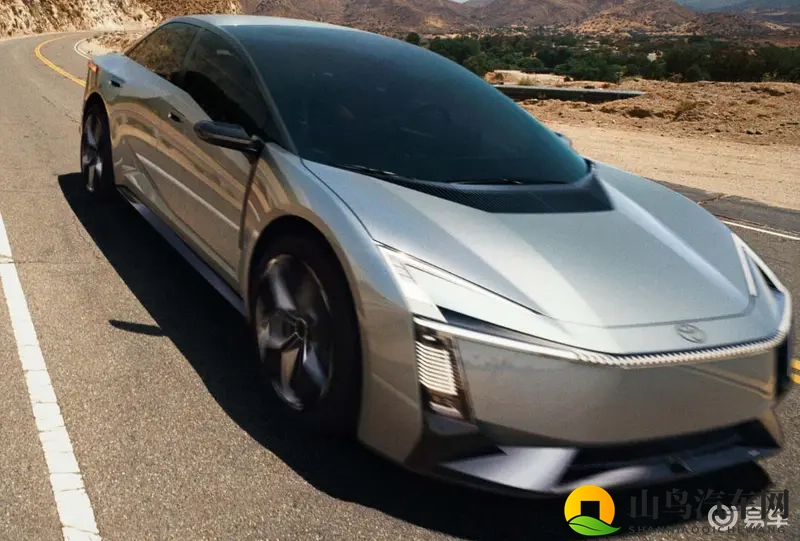 新一代丰田卡罗拉亮相，纯电_插混动力，造型激进-1