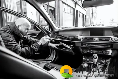 汽车反窃听全攻略、专业排查车辆GPS定位和录音设备-3