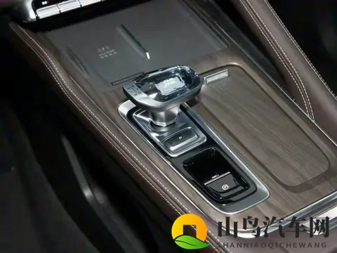 燃油车智能不输电车?星越 L 的 8155 芯片太惊喜!-2