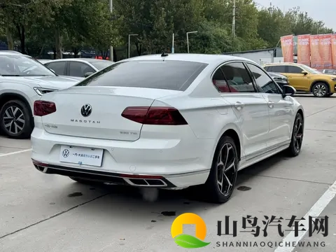 准新一手大众迈腾：13万多开走纪念版-2