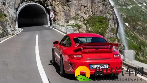 保时捷申请“隧道模式”专利 可一键切换激情_静谧模式-3