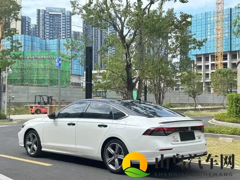 一手准新雅阁，9千公里，15万多带回家！-1