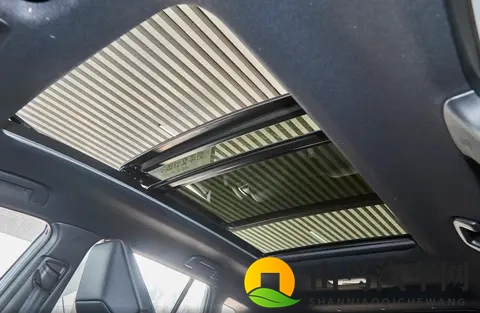 家用SUV绕不开的选择?丰田锋兰达选购指南,省油也省心-3