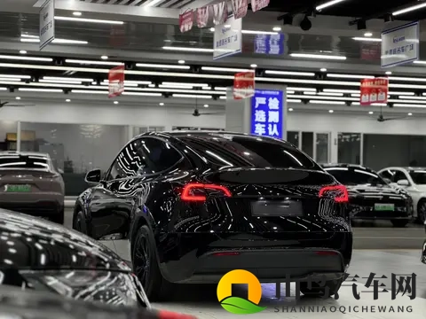 特斯拉Model Y抄底价？3万公里准新车，通勤代步优选-2