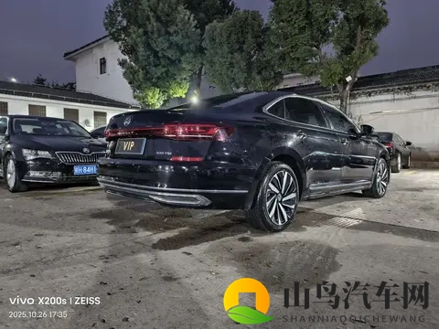 三年帕萨特星空版，12万拿下，宜商宜家好选择-2