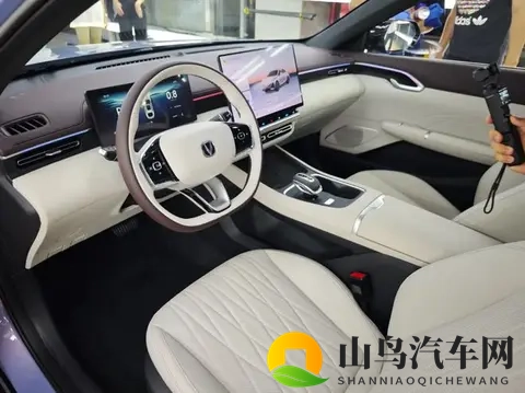 8万预算买燃油轿车,能看的就这三款-3