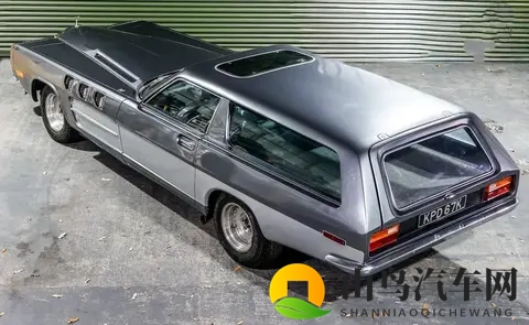 🇬🇧 “野兽”的传奇：270升V12引擎驱动的英国公路怪胎-2