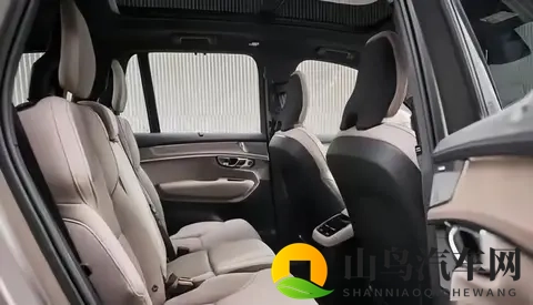 后备厢容积大改，6389万起2026 款沃尔沃 XC90 改用户心坎上了吗？-3