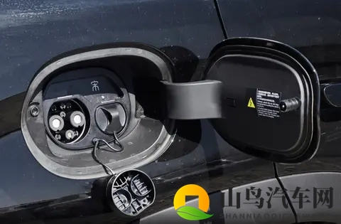 长安启源Q07对阵比亚迪宋L DM-i：看上去针锋相对，实则差别蛮大-2