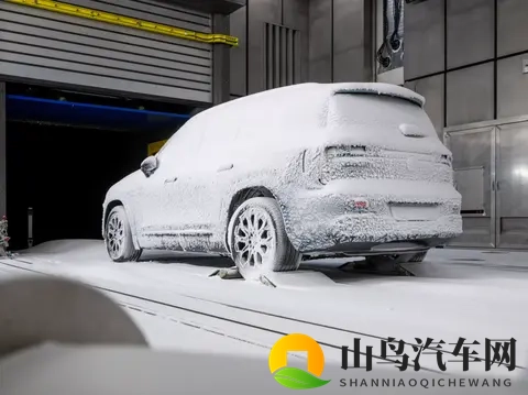 奔驰的电气化转型，「吉利思维」帮了大忙-1