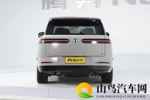 比亚迪腾势N8L DM来了，20T+三电机，实力如何？-2