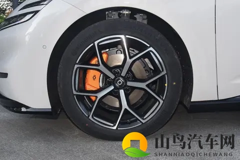 快充仅需10分钟，极氪7X迎来年度改款，优化细节续航提升-1