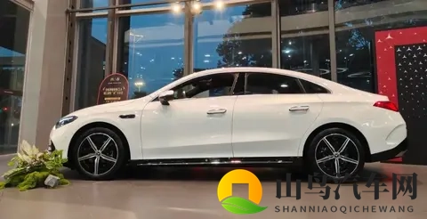 800V高压快充、续航866km，奔驰纯电CLA你需要重新认识下-1