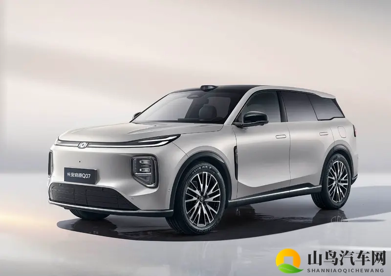 激光雷达从选配变标配？长安启源Q07再掀“军备竞赛”-1